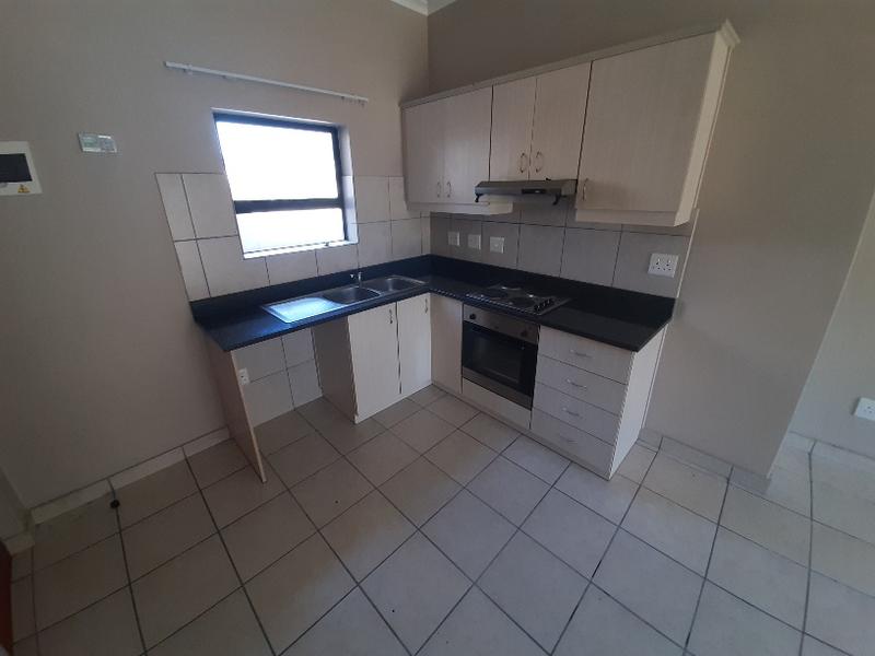 To Let 2 Bedroom Property for Rent in Burgundy Estate Western Cape
